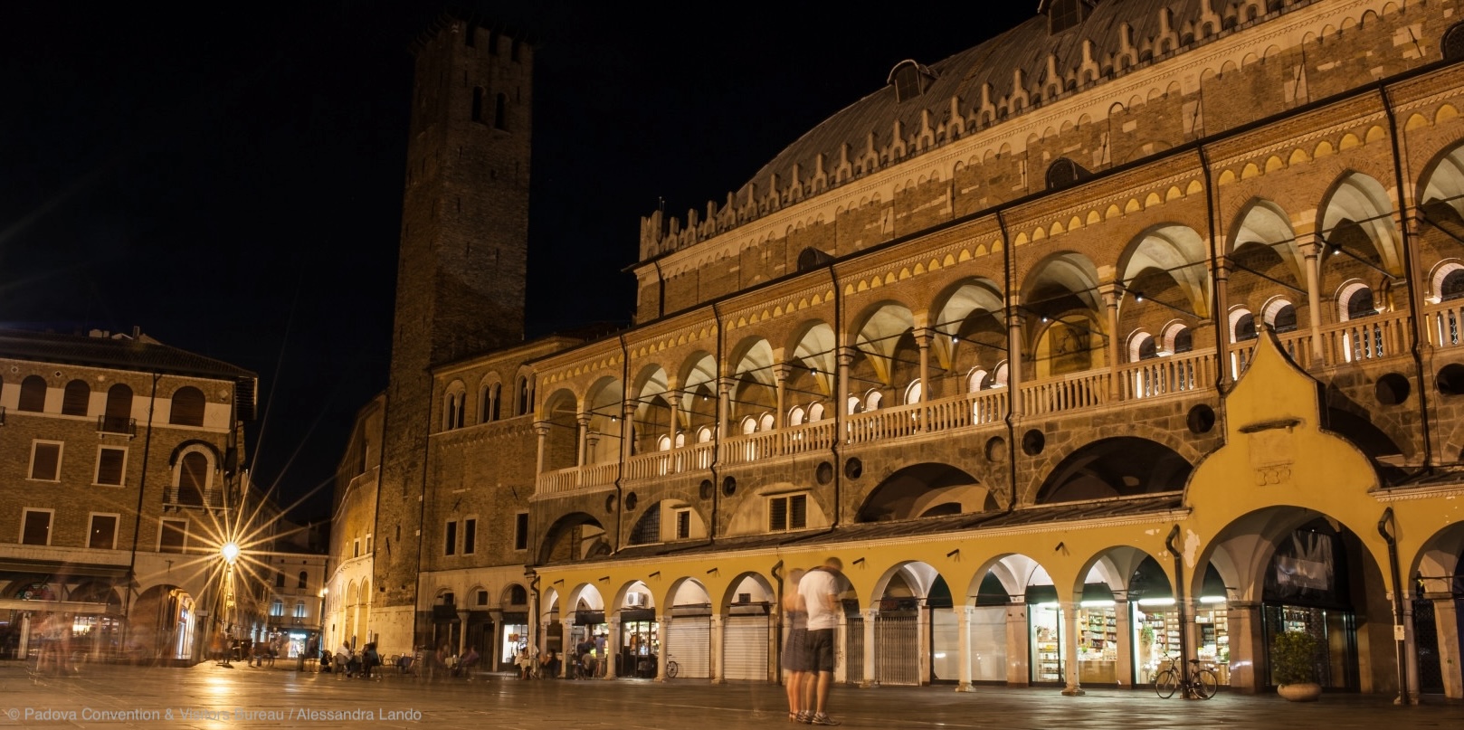 Piazza della Frutta